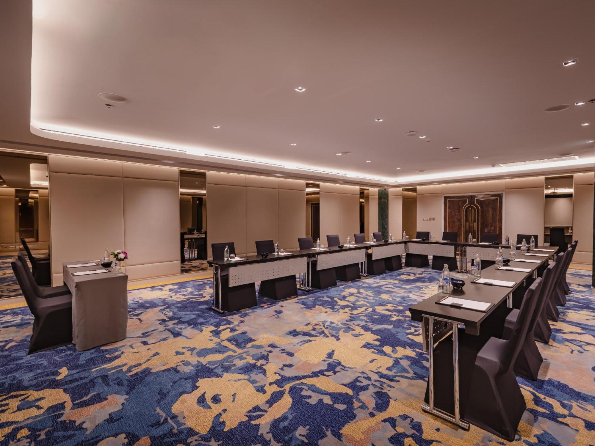 Aira Sukhumvit 11 - Sha 4*