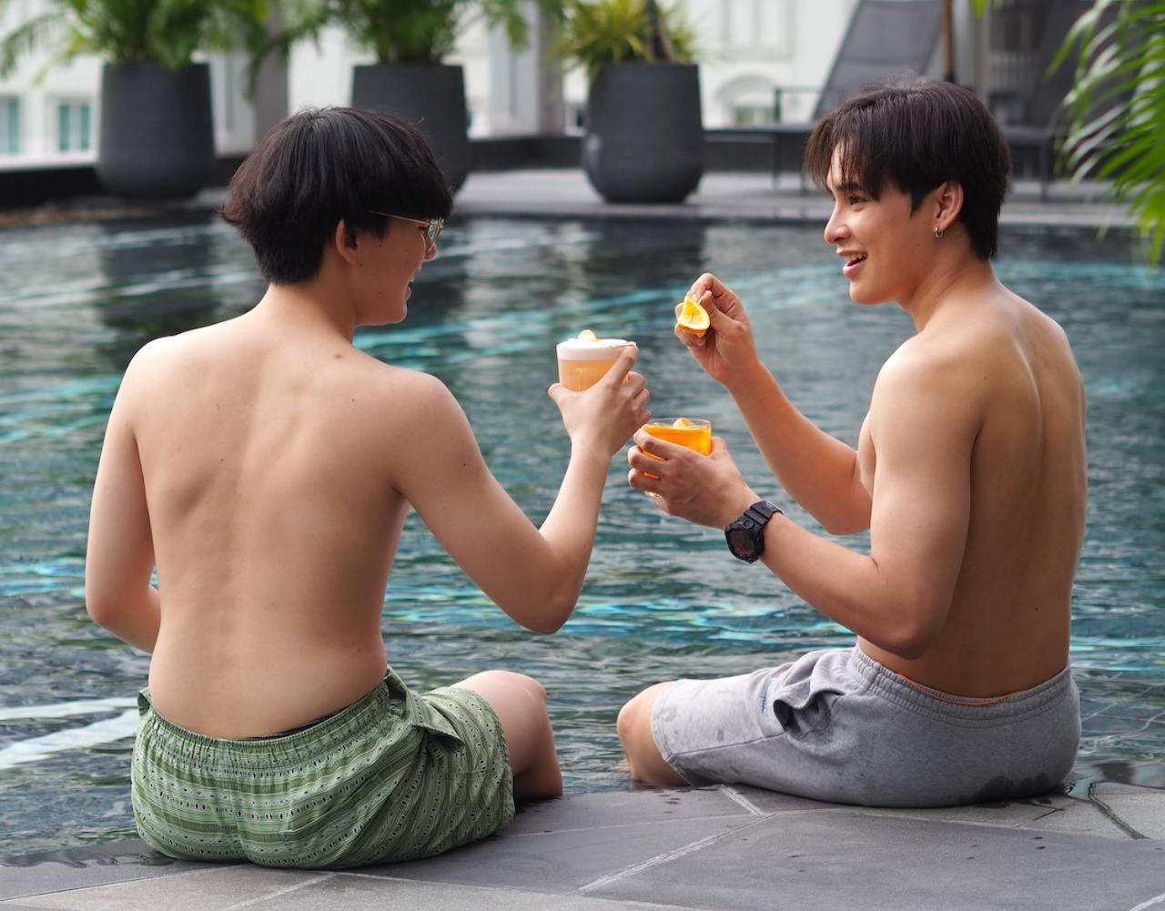 Aira Sukhumvit 11 โรงแรม
