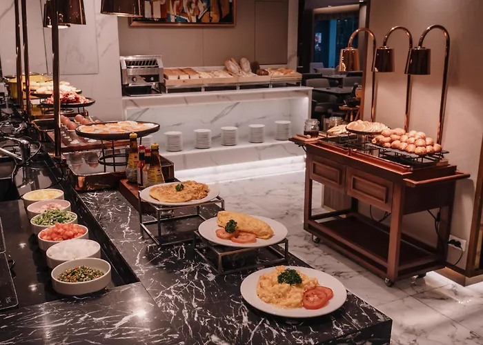 Aira Hotel Bangkok Sukhumvit 11
